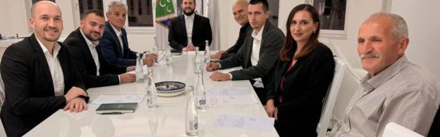 Sastanak rukovodstva SPP Priboj sa predsjednikom Zukorlićem: Jačanje stranačke infrastrukture