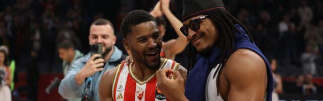 Batler nasmejao novinare pred meč Zvezda - Barsa: "I kad upoznate devojku..."