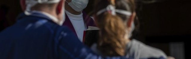 CRNI DAN U ŠPANIJI I ITALIJI! Broj smrtnih slučajeva raste, SVE VIŠE SE GRADE PRIVREMENE BOLNICE!