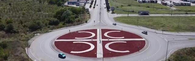 Pronađena žena koja je vozila pogrešnom stranom bulevara