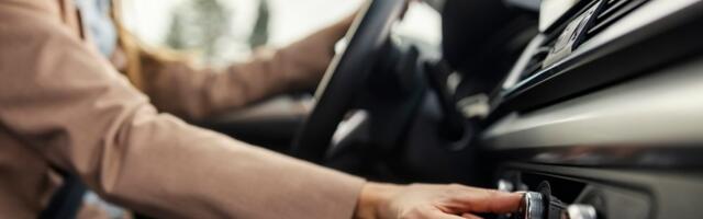 Mit ili istina: Da li treba zagrejati motor automobila pre pokretanja?