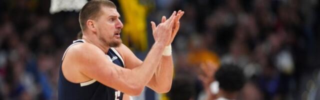 Jokićev potez za anale: Asistirao sam sebi za koš koji je obišao svet! (VIDEO)