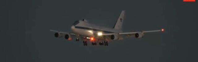 Zloglasni avion “sudnjeg dana” snimljen iznad Los Anđelesa (VIDEO)