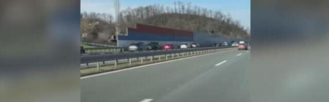 Haos na Milošu Velikom: Bahati vozači napravili kolaps - nisu mogli da čekaju, pa jezvim potezom rizikovali živote!