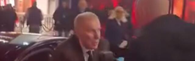 Dragan Džajić stigao na Zvezda - Lil, evo sa kim se izljubio na ulasku na Marakanu