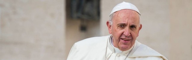 Papa Franja posle podrške LGBT osobama promenio mišljenje: istopolne zajednice su grešne i ne mogu da imaju blagoslov crkve