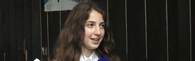Polumaturantima OŠ “25 maj” dodijeljene “Luče”