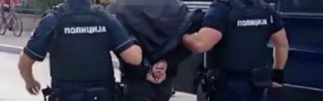 PALI DILERI IZ LAZAREVCA! Evo šta je sve policija zatekla u njihovoj kući (FOTO)