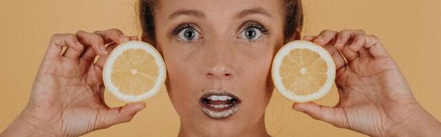 Kako da uklonite fleke od kreme za samopotamnjivanje