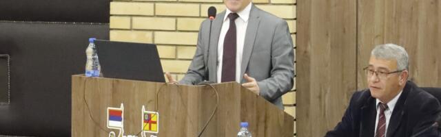 Zlatković: Gradonačelnik izlazi za govornicu kao uzvišeno biće, a nema nikakav rezultat