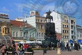 Pištolj u vrat studentu istorije u Nišu: Došao da očita struju, vlasnik kuće ga napao