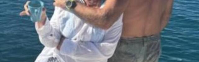 NEKAD STAN U GRADU, A SADA LOPATA I KROMPIR! Udovica pevača promenila život iz korena - MOTKU NE PUŠTA IZ RUKE