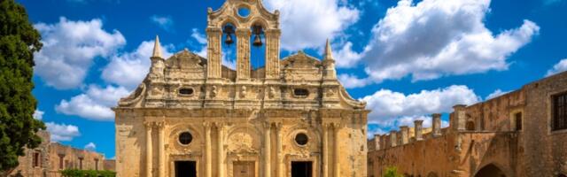 Manastiri i vile na prodaju, manje vrede od stana