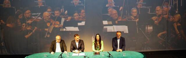 Grad Novi Sad i SNP potpisali sporazum: Novosađani će u autobusima GSP-a slušati najlepša klasična dela