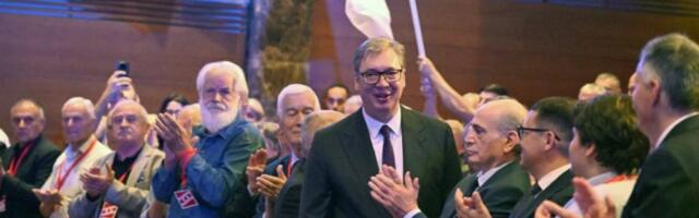 OBRAĆA SE VUČIĆ NA SKUPŠTINI PUPS-a! Predsednik Srbije: Suočili smo se sa neverovatnim pritiscima i spolja i iznutra!