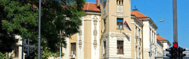 Суд дозволио родитељима да посете дечака убицу