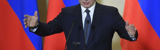 PUTIN MAKRONU: Neprihvatljivo mešanje u stvari Belorusije