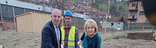 Položen kaman temeljac za vrtić u Prijepolju - posle 40 godina nov objekat za 200 mališana