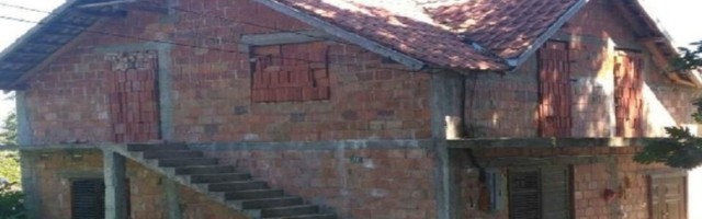 Vladimir Savić: Kuću mi možete uzeti, obraz ne!