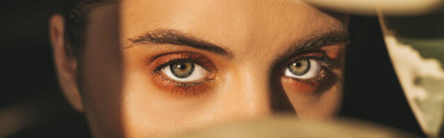 Gole trepavice HIT U SVETU: Evo kako da postignete ovaj prirodan, a moćan look korak po korak