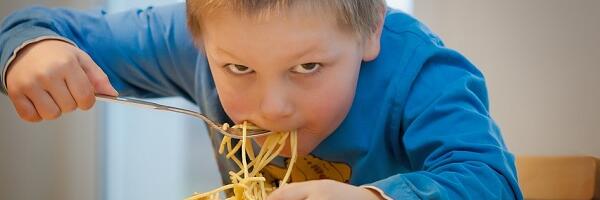 Način na koji dete jede špagete otkriva kakav će biti njegov karakter