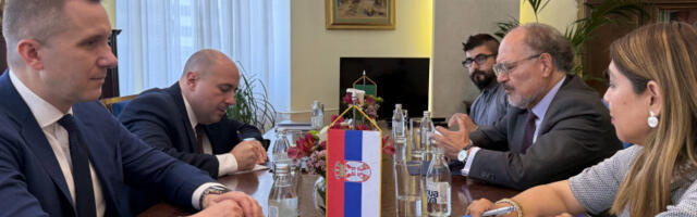 Kозарев са Kороном о унапређењу економске сарадње Србије и Мексика