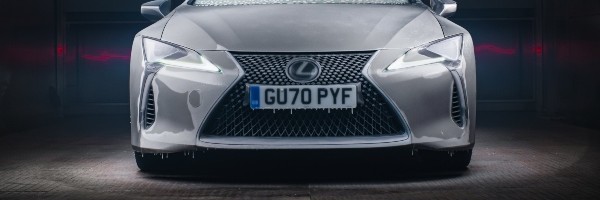 Lexus zamrzava svoj kabriolet kako bi testirao njegov superiorni dizajn