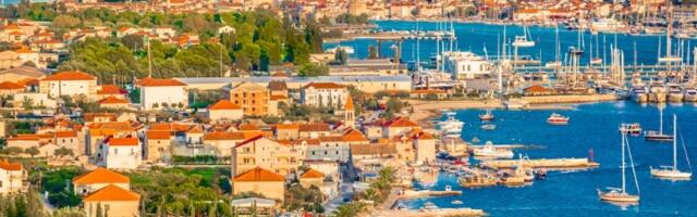 Britanac pokazao šta sve nudi VILA U HRVATSKOJ gde noćenje košta 2.500 evra: Nastao rat na mrežama (VIDEO)