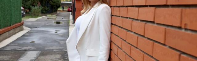 "Ko pošalje najveći ide sa mnom na video poziv!" Bivša modelsica je ulovila političara posle rada u kineskom butiku, a danas zarađuje od sajta za odrasle