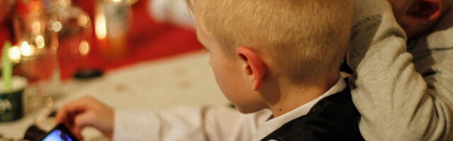 7 OD 10 MLADIH DOŽIVELO UZNEMIRAVANJE NA INTERNETU! Hitno se oglasio MUP! (VIDEO)