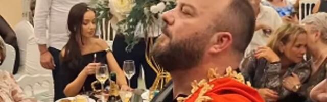 Jedan od najbogatjih ljudi sa estrade večeras pravi gala slavlje! Dolazi pola estrade, a povod je prelep