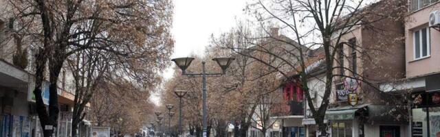 Inscenirali svađu da bi dete ukralo humanitarnu kutiju