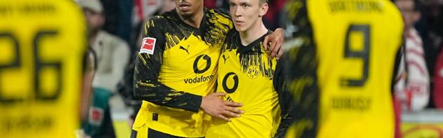 Nemački fudbaler Feliks Nmeča potpisao novi ugovor sa Borusijom iz Dortmunda