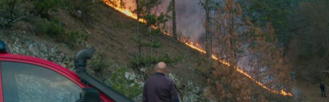 ZBOG VISOKIH TEMPERATURA NE PALITI VATRU NA OTVORENOM
