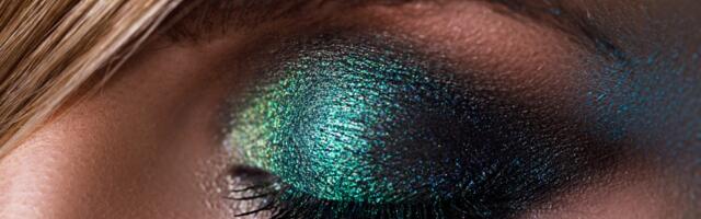 5 tečnih senki sa šljokicama za savršenu letnju šminku