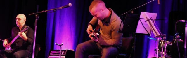 SVAKA NOTA, TONA EMOCIJA: Srđan Grujičić i L’OrKestre svirali u Loznici