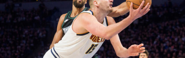 Jokić slagao celu Ameriku? Isplivala fotografija, Srbin raskrinkan (FOTO)