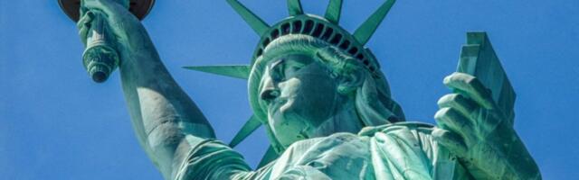 BEZ AMERIKE BISTE GOVORILI NEMAČKI: Odgovor portparolke administracije u Vašingtonu francuskom političaru koji traži vraćanje Kipa slobode