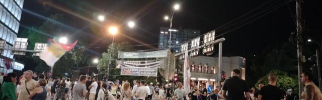 Niški studenti kolegama i građanima: “Ako dođe policija pustite ih, sklonite se, ne mogu da nas razbiju koliko mi možemo da se skupljamo