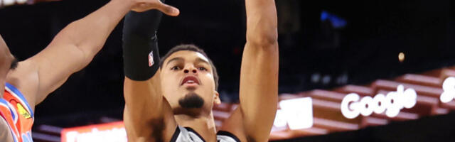 TOKOM UTAKMICE DOBIO TRAGIČNU VEST Vembi u suzama (VIDEO)