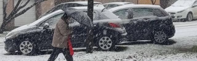 Problemi zbog snega širom Srbije: Proglašena vanredna situacija u više mesta