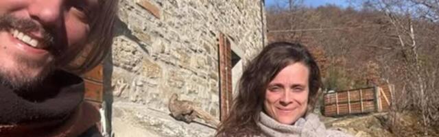 Valentina i Kristijan naišli na napuštenu kuću iz 1800. godine! Kad su videli šta se krije u šumi ostali su u šoku