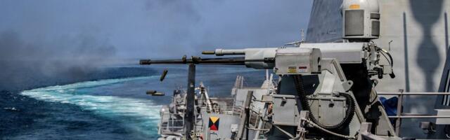 Tomahavci, nosači aviona, nevidljivi bombarderi, "reptori": Ovo je sila koju su SAD spremili za napad na Iran