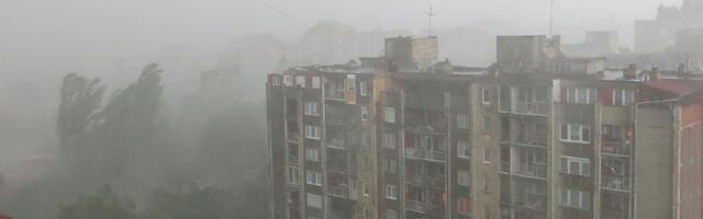 Ne izlazite napolje: Srbija na udaru opasnog fenomena! Stiže linijska oluja