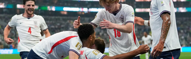 KAKAV ROLERKOSTER! Englezi se provukli - Meksikanci će imati za čime da žale! (VIDEO)