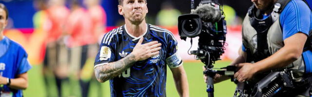 MESIJA PITALI ZA MARADONU, ON DAO NIKAD EMOTIVNIJI ODGOVOR: "Ovo finale je moj poklon njemu!"