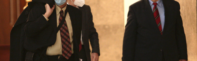 KRIZNI ŠTAB PREDLOŽIO: Tržni centri, usluge i ugostitelji da rade do 20 časova