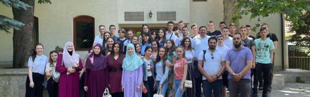 Omladinci iz Prijepolja i Priboja posjetili Novi Pazar