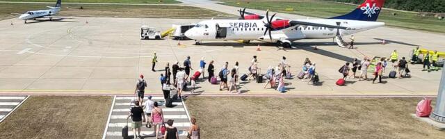 U avgustu sa aerodroma “Morava“ prevezen rekordan broj putnika