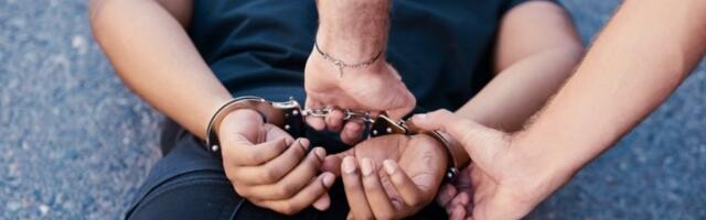 KAKAV GAF! Pokušao da iznudi novac od policajca i njegove majke! HAPŠENJE U PRIJEPOLJU!